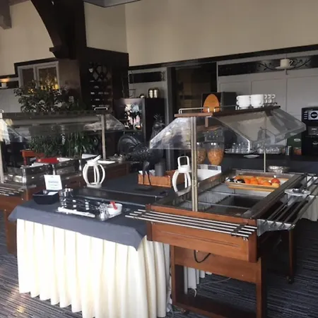 Wilhelmina Hotel 3*