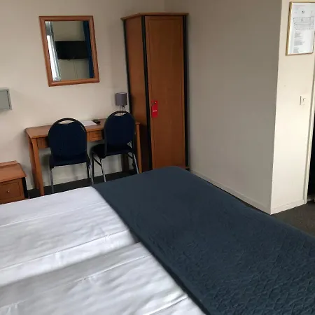 Отель Wilhelmina 3*